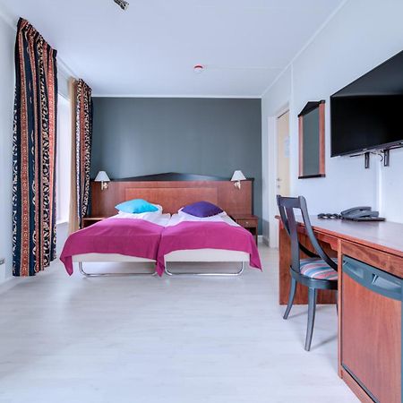 Melbu Hotell Exterior photo