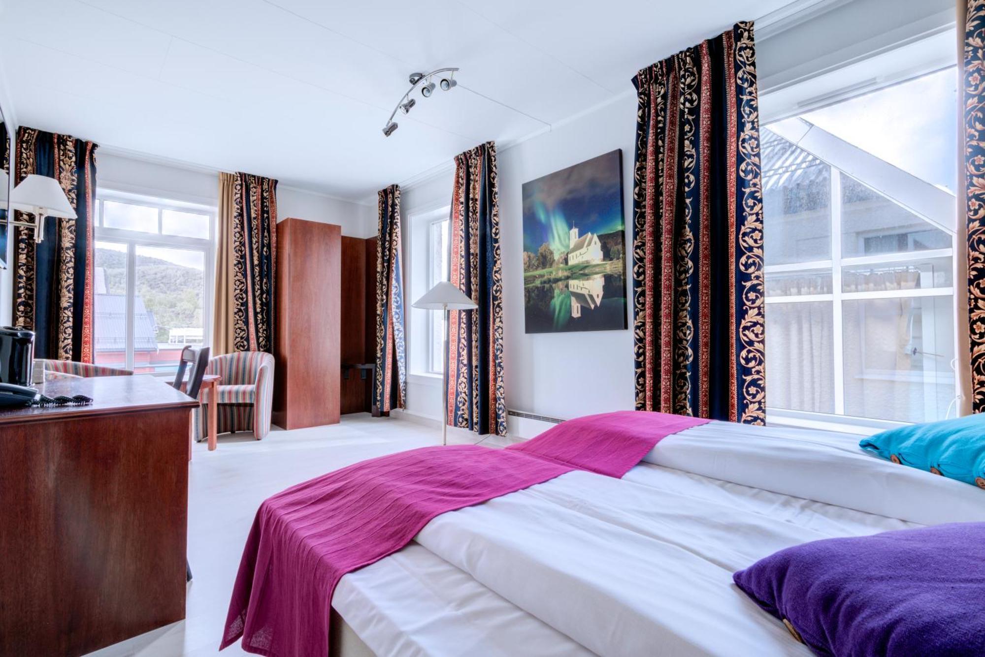 Melbu Hotell Exterior photo