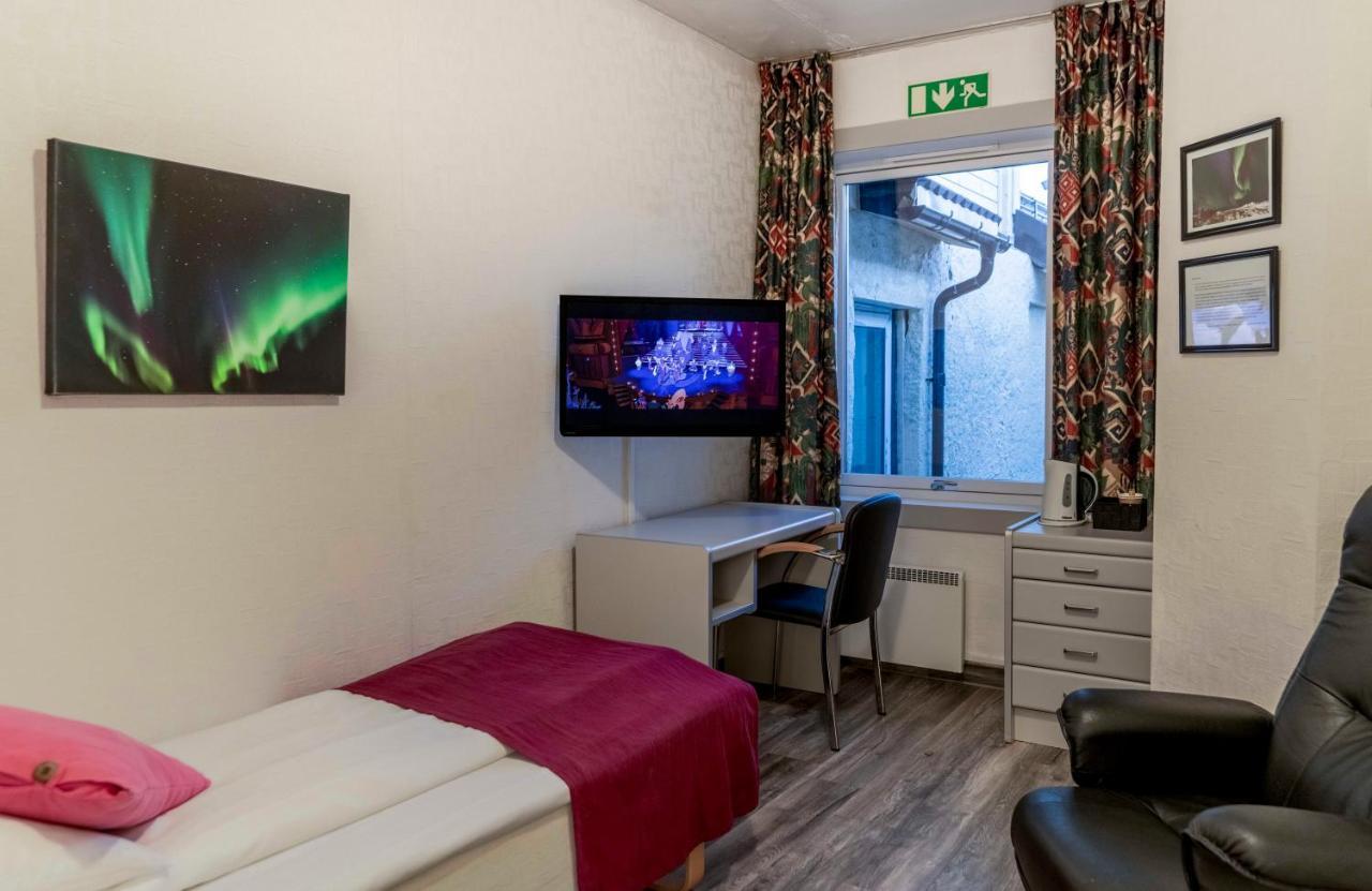 Melbu Hotell Exterior photo