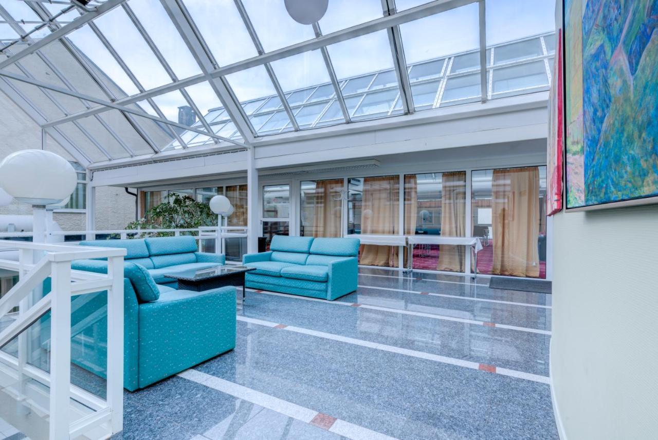 Melbu Hotell Exterior photo